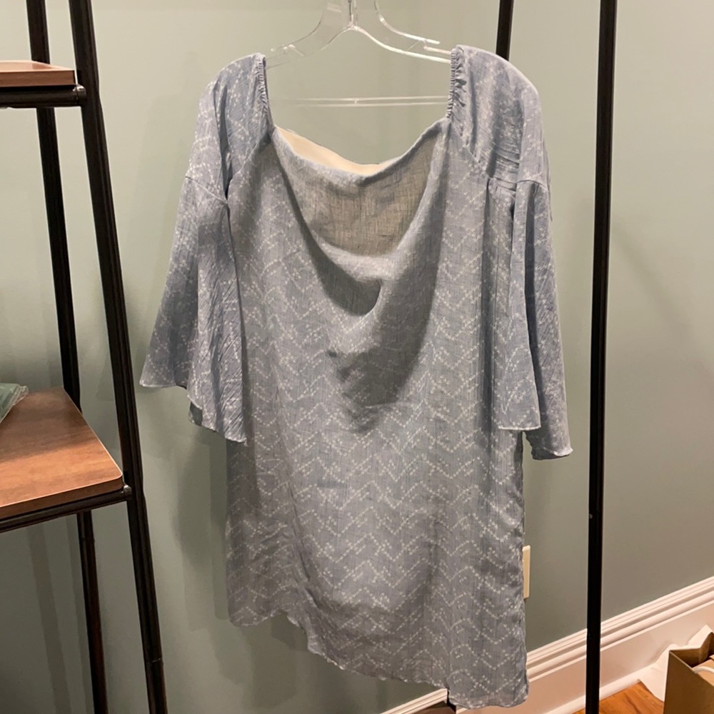 Aqua dress size M